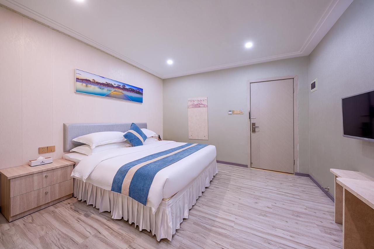 Frida Hotels Guangzhou Baiyun International Airport Exterior photo