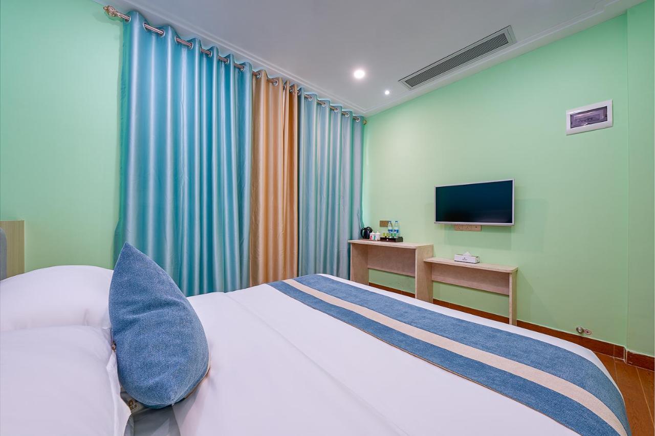 Frida Hotels Guangzhou Baiyun International Airport Exterior photo